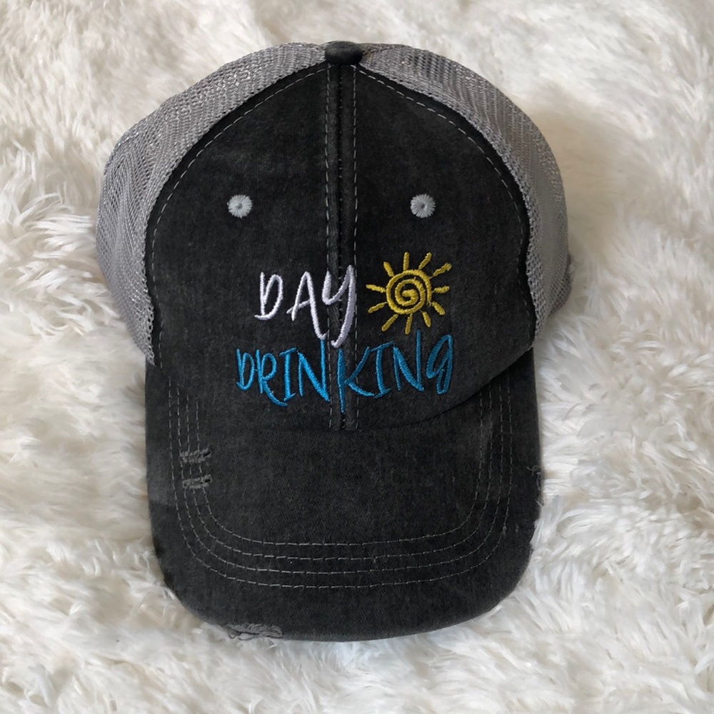 🍹☀️ Cute Day Drinking Women’s Hat Adjustable with Ponytail Access 🍹☀️ NWT
